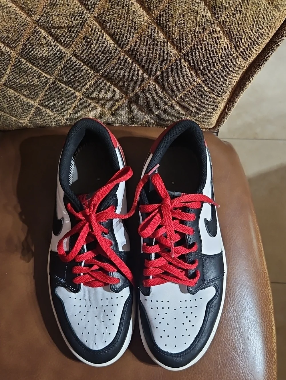 Nike Air Jordan 1 Retro Low OG Black Toe Lace Up Low Top Sneakers Shoes